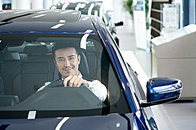 感受英雄故事 XGPU会员可领取3个月《漫威无限漫画》会员